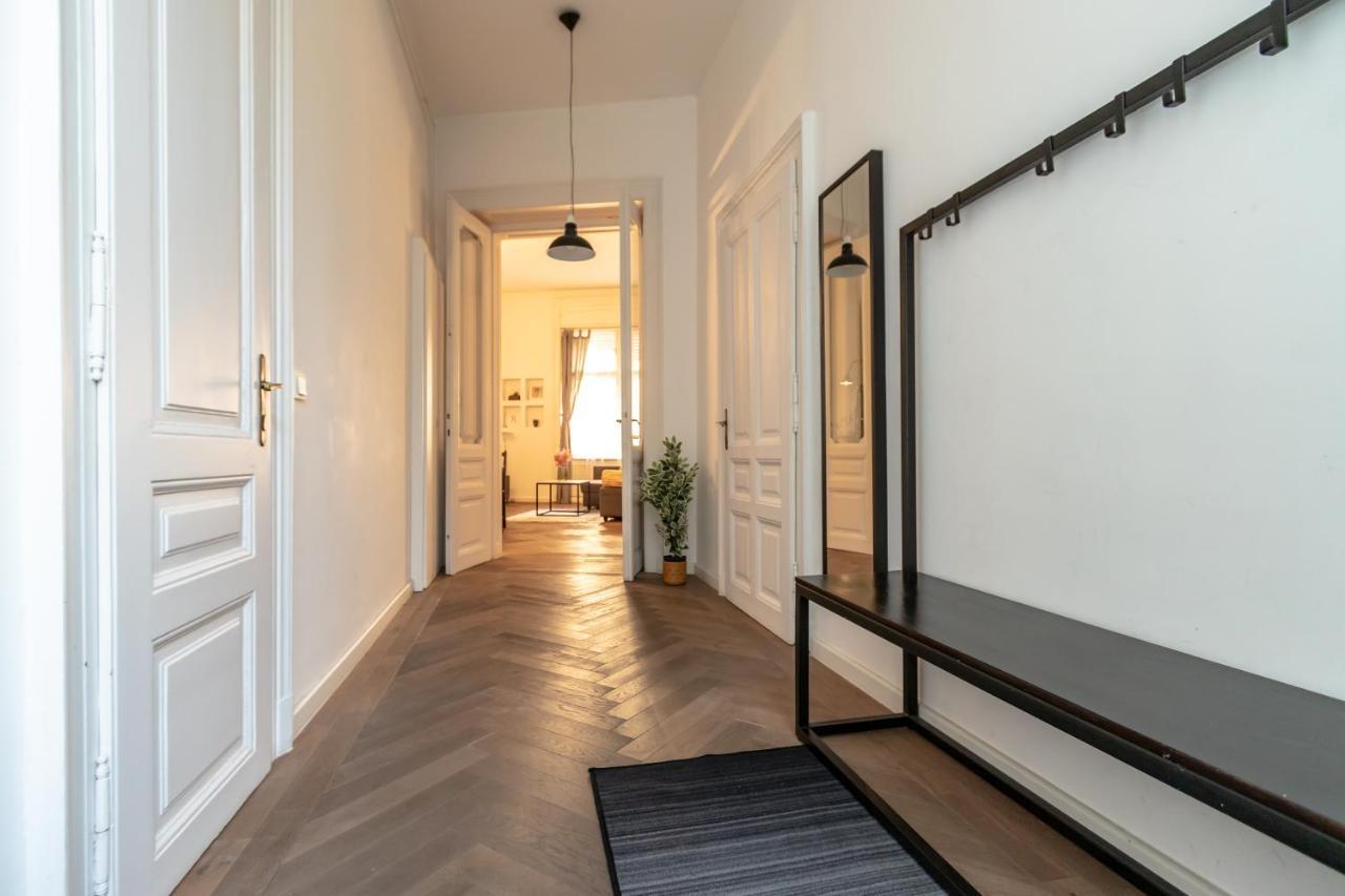 Apartament Friendly In The Center With 2bedrooms